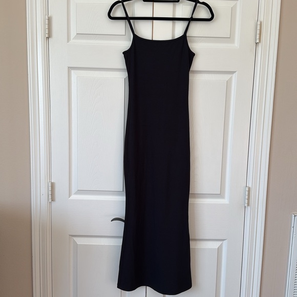 Aritzia The Group Luxe Lounge Retreat Cami Dress Size: S NWT - Picture 9 of 12